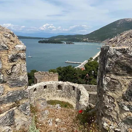 The Castle * Mesokhórion